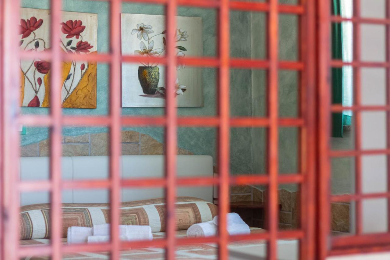 Roccabianca Rooms & Studios Stintino Buitenkant foto