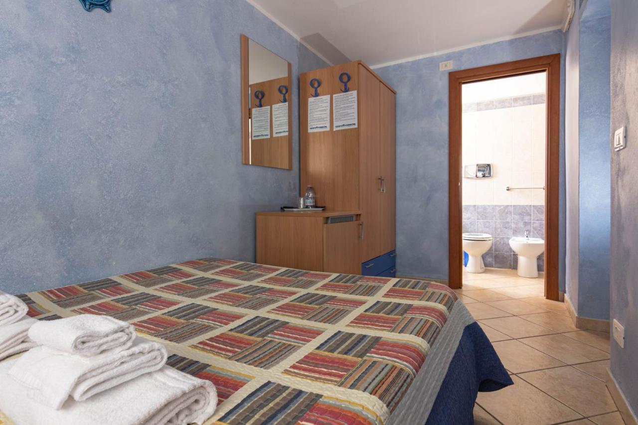 Roccabianca Rooms & Studios Stintino Buitenkant foto