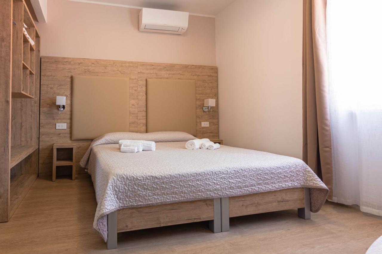 Roccabianca Rooms & Studios Stintino Buitenkant foto